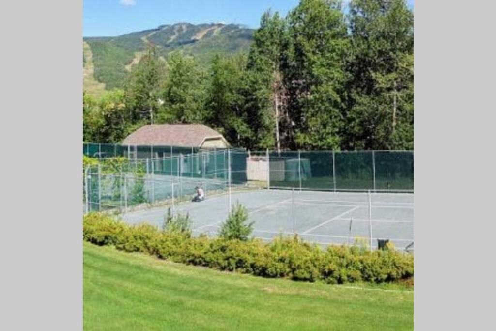 Escapade Pinoteau Tremblant Getaway Διαμέρισμα Μοντ Τρεμπλάν Εξωτερικό φωτογραφία