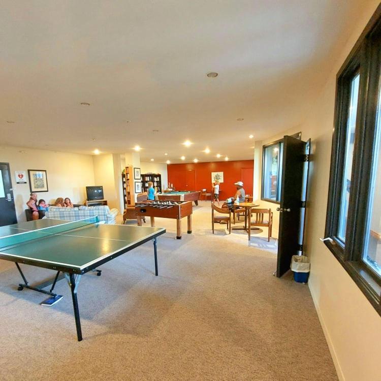 Escapade Pinoteau Tremblant Getaway Διαμέρισμα Μοντ Τρεμπλάν Εξωτερικό φωτογραφία