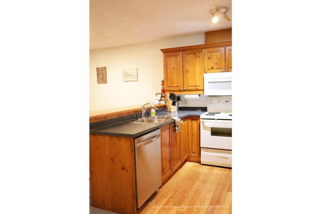 Escapade Pinoteau Tremblant Getaway Διαμέρισμα Μοντ Τρεμπλάν Εξωτερικό φωτογραφία